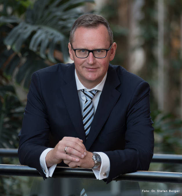 Dr. Stefan Berger