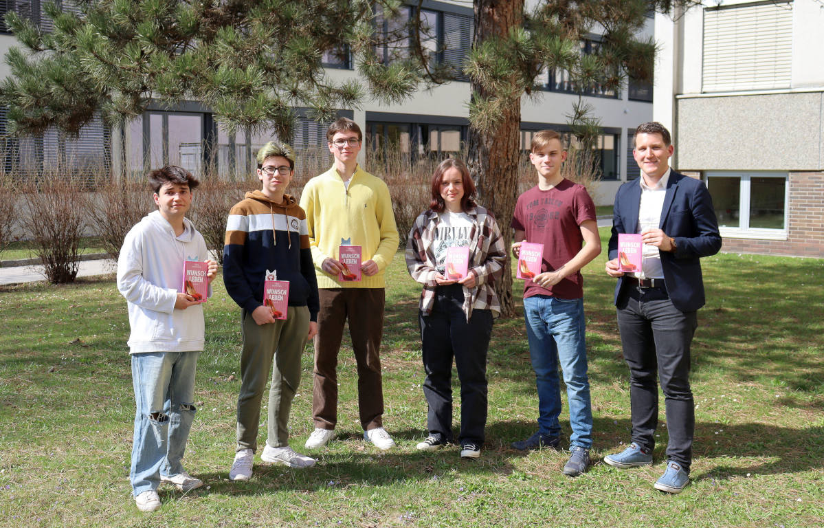 Das eigene Buch wird in der Schule besprochen